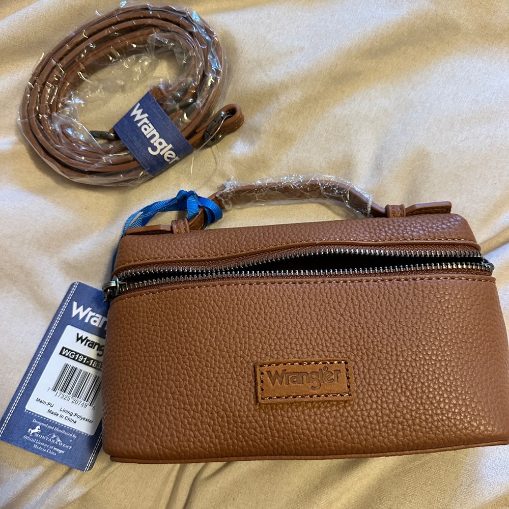 Wrangler Textured Brown Handbag